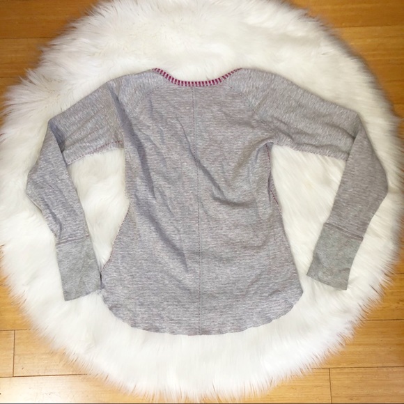 Lululemon Open Your Heart Long Sleeve Sz 4 - Picture 5 of 6